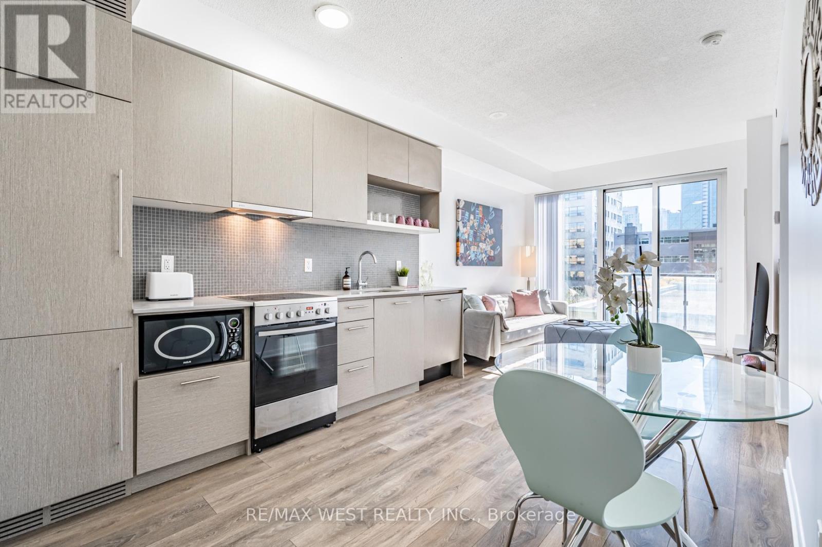 Apartment at 409 - 435 RICHMOND STREET W, Toronto (Waterfront Communities)