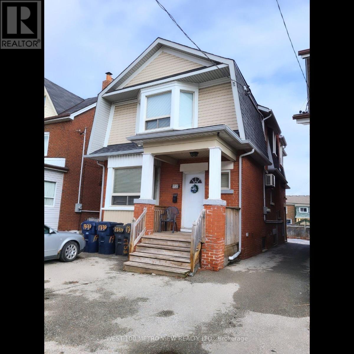 Multiplex at 1733 DUFFERIN STREET, Toronto (Oakwood Village)