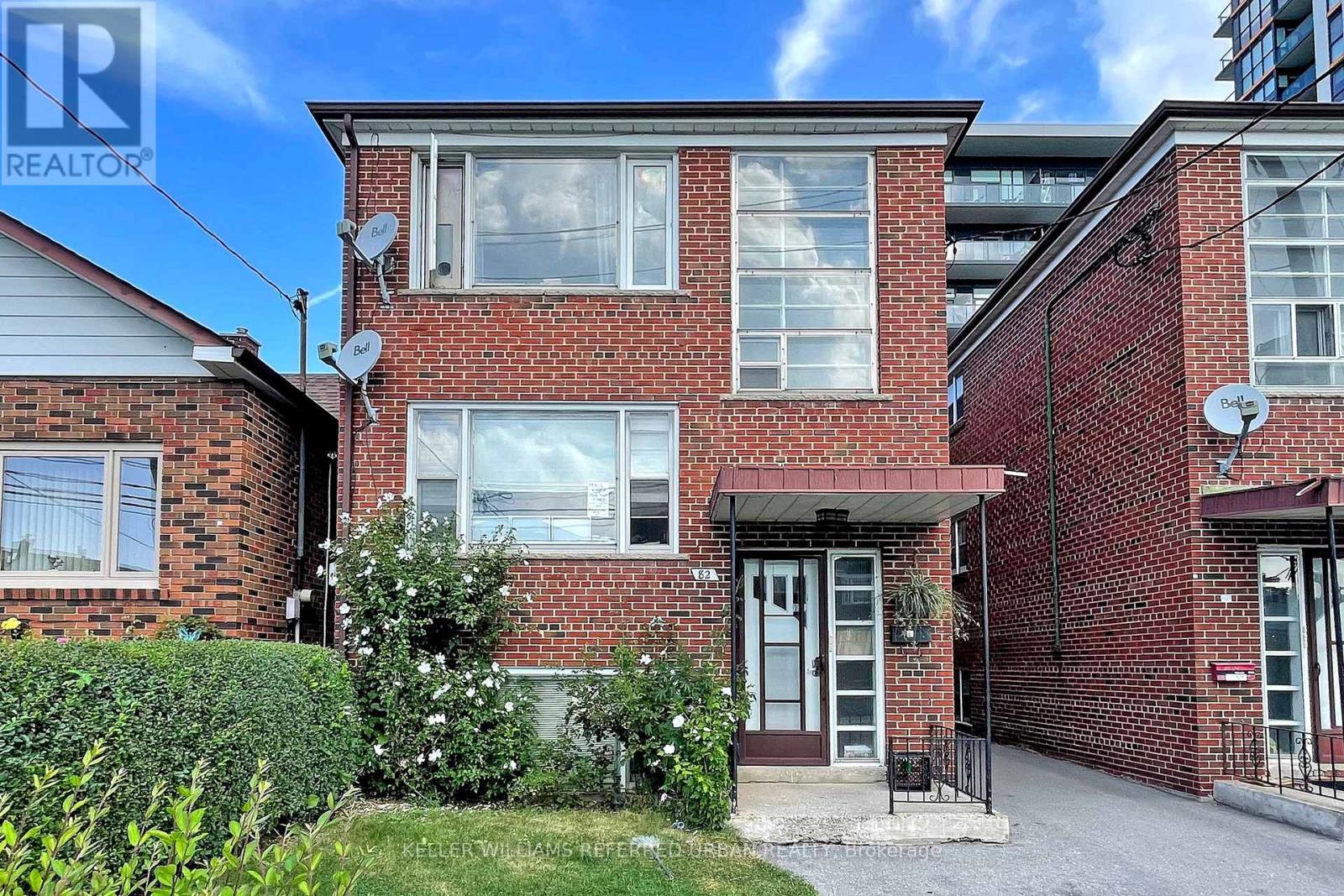 Multiplex at 82 LANARK AVENUE, Toronto (Oakwood Village)