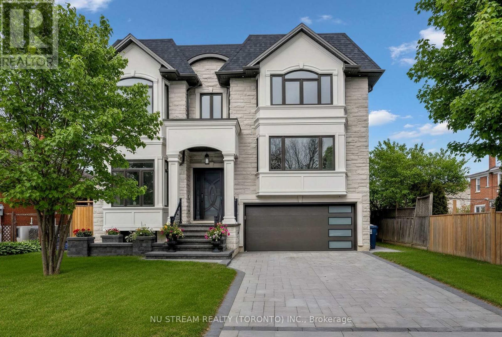 Detached at 108 ABITIBI AVENUE, Toronto (Newtonbrook East)