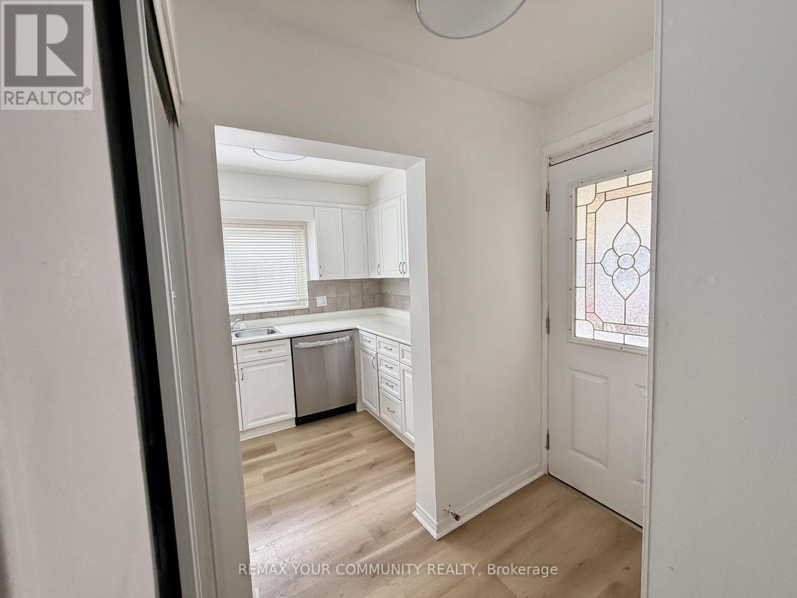Semi-Detached/Link at UPPER - 17 REGATTA CRESCENT, Toronto