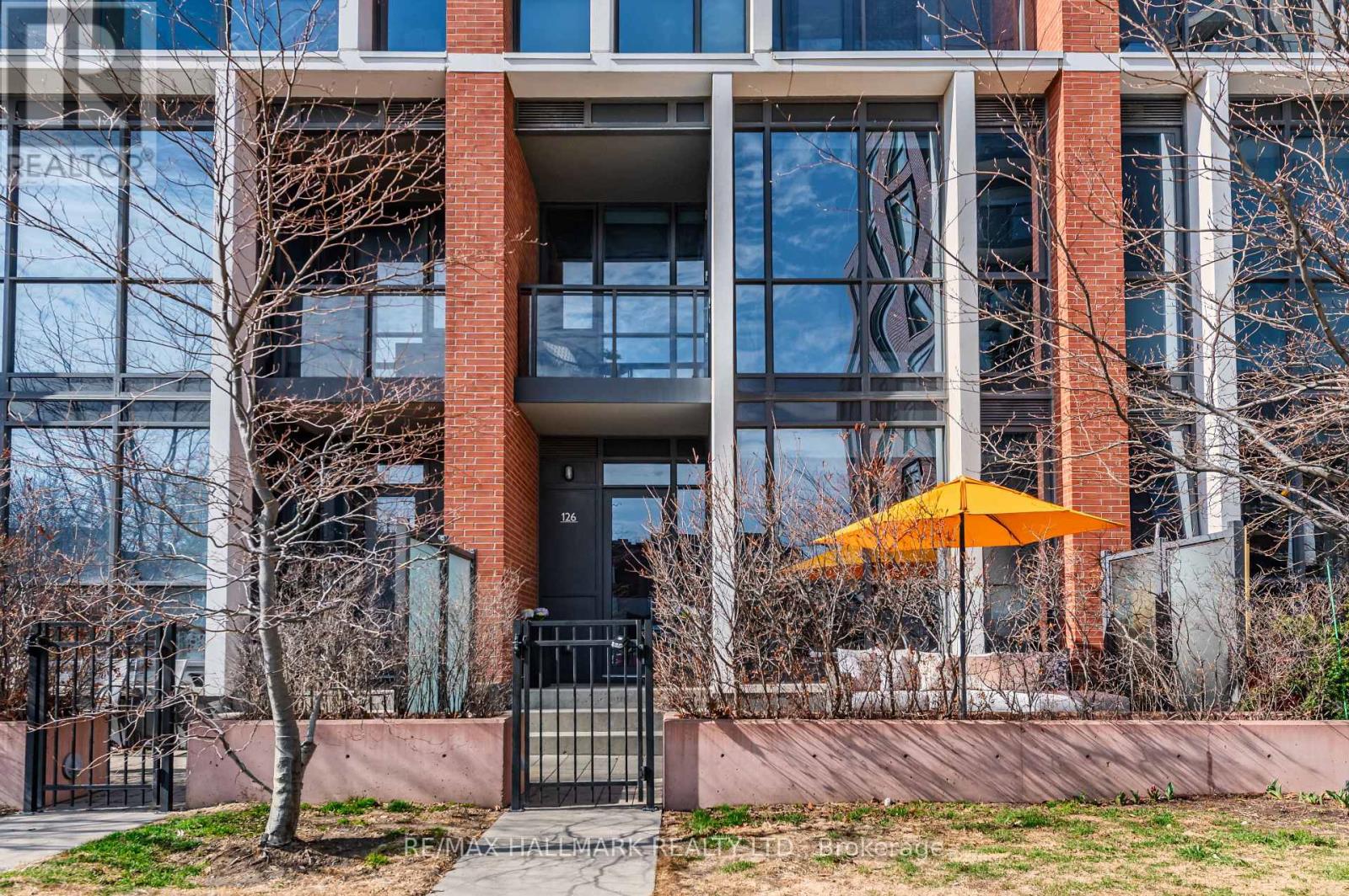 Townhouse at 126 ST DAVID STREET, Toronto (Regent Park)