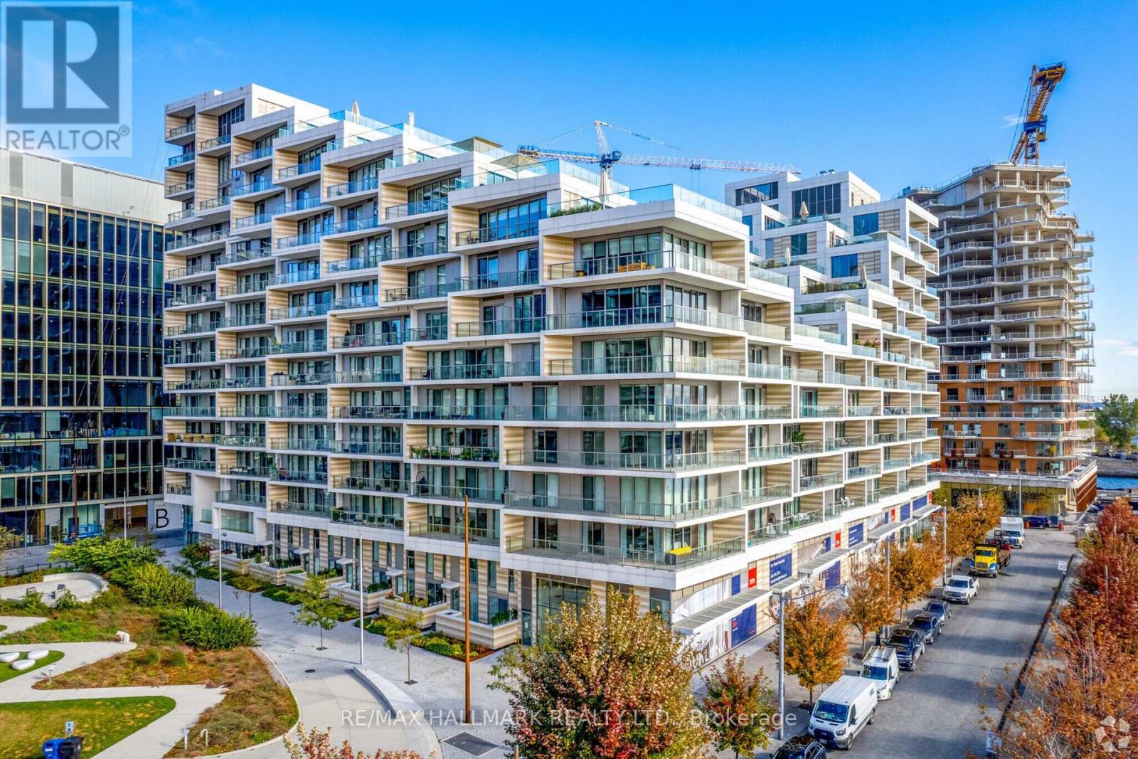 Apartment at 221 - 118 MERCHANTS WHARF, Toronto (Waterfront Communities)