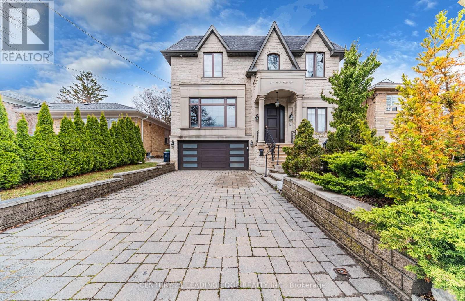 Detached at 256 PARK HOME AVENUE, Toronto (Willowdale West)