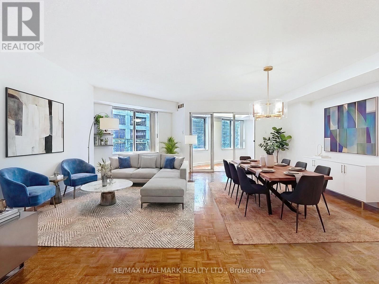 Apartment at 302 - 33 UNIVERSITY AVENUE, Toronto (Bay Street Corridor)