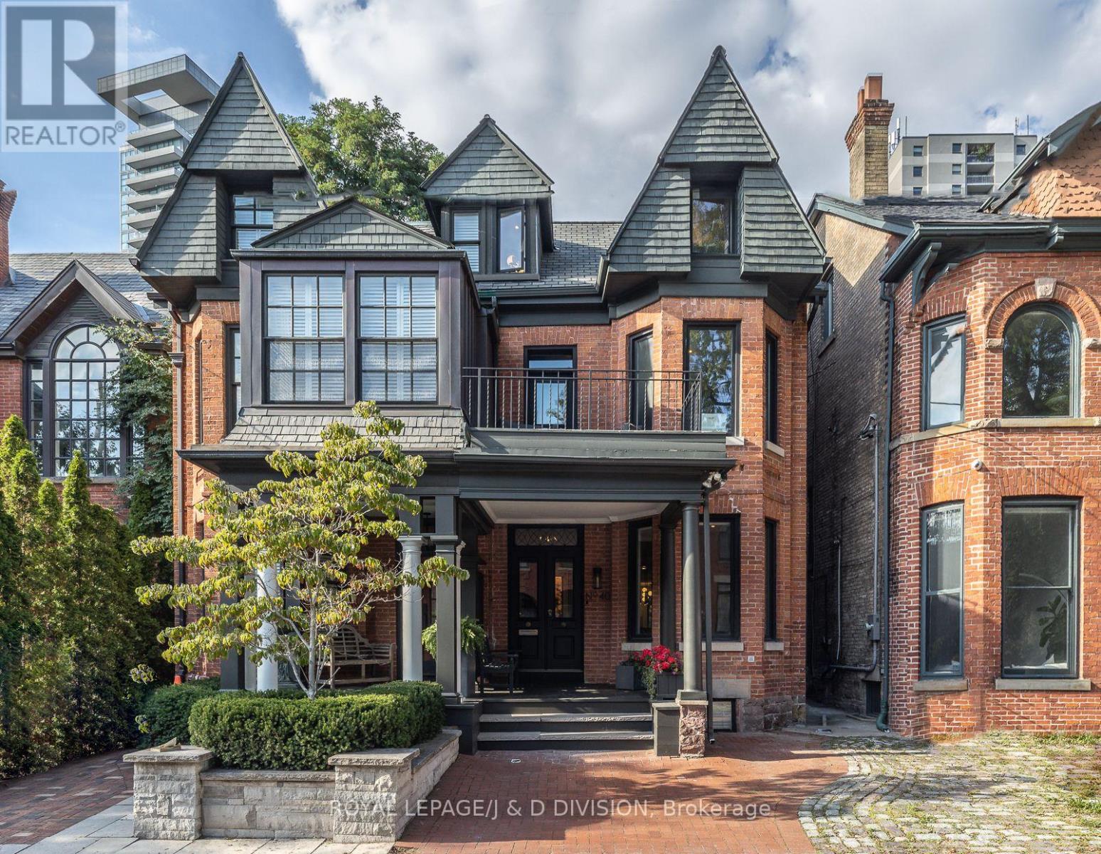 Semi-Detached/Link at 40 BERNARD AVENUE, Toronto (Annex)