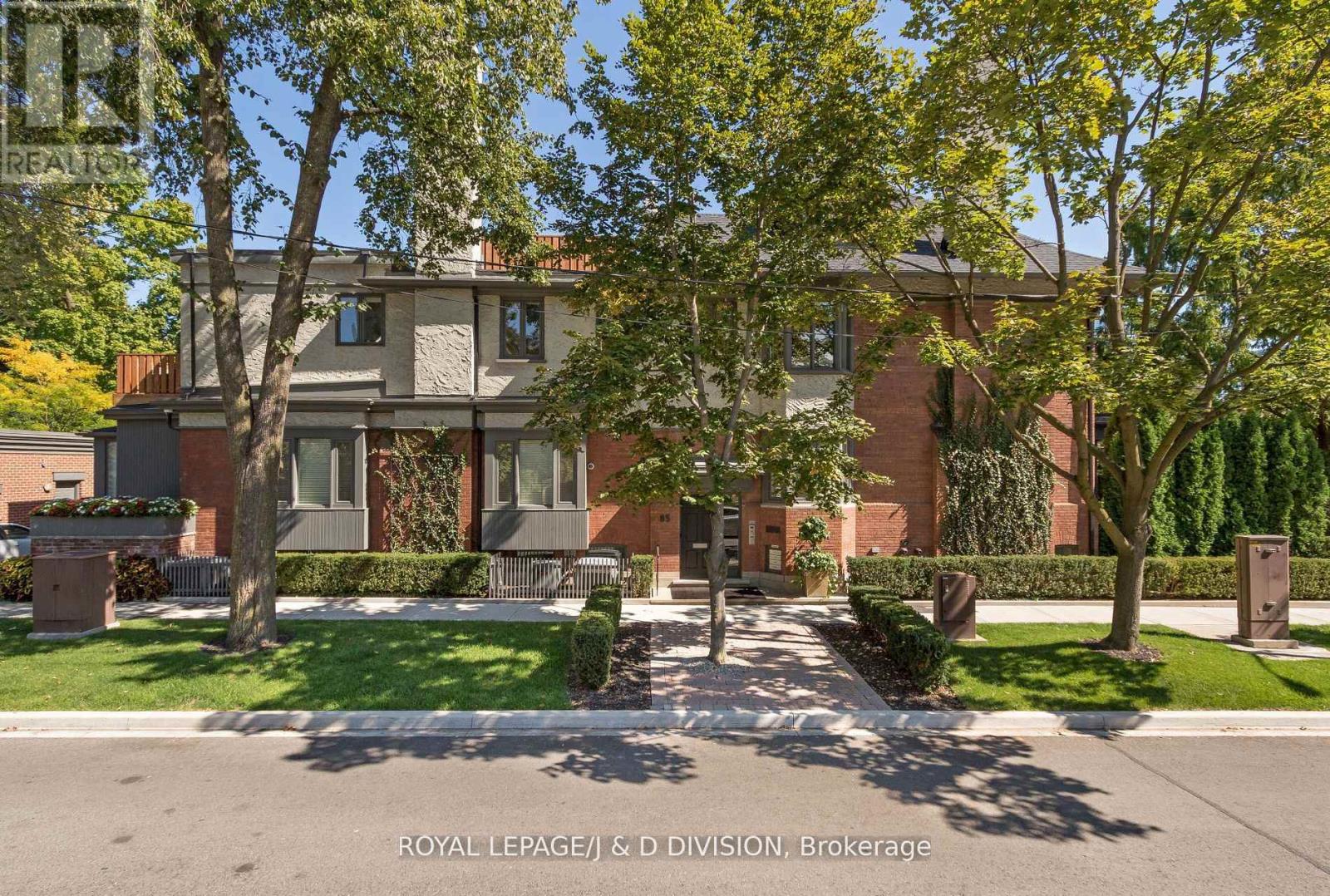 Detached at 202 - 85 ADMIRAL ROAD, Toronto (Annex)