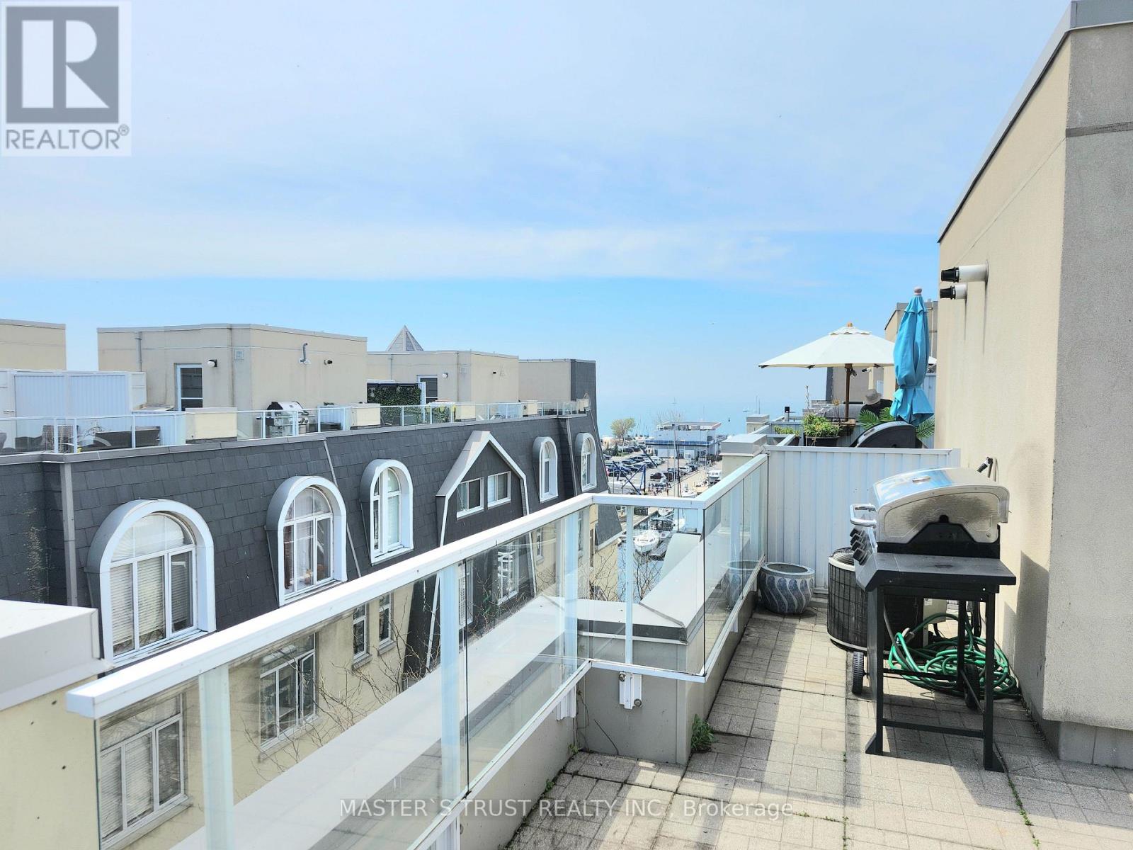 Townhouse at 238 - 30 STADIUM ROAD, Toronto