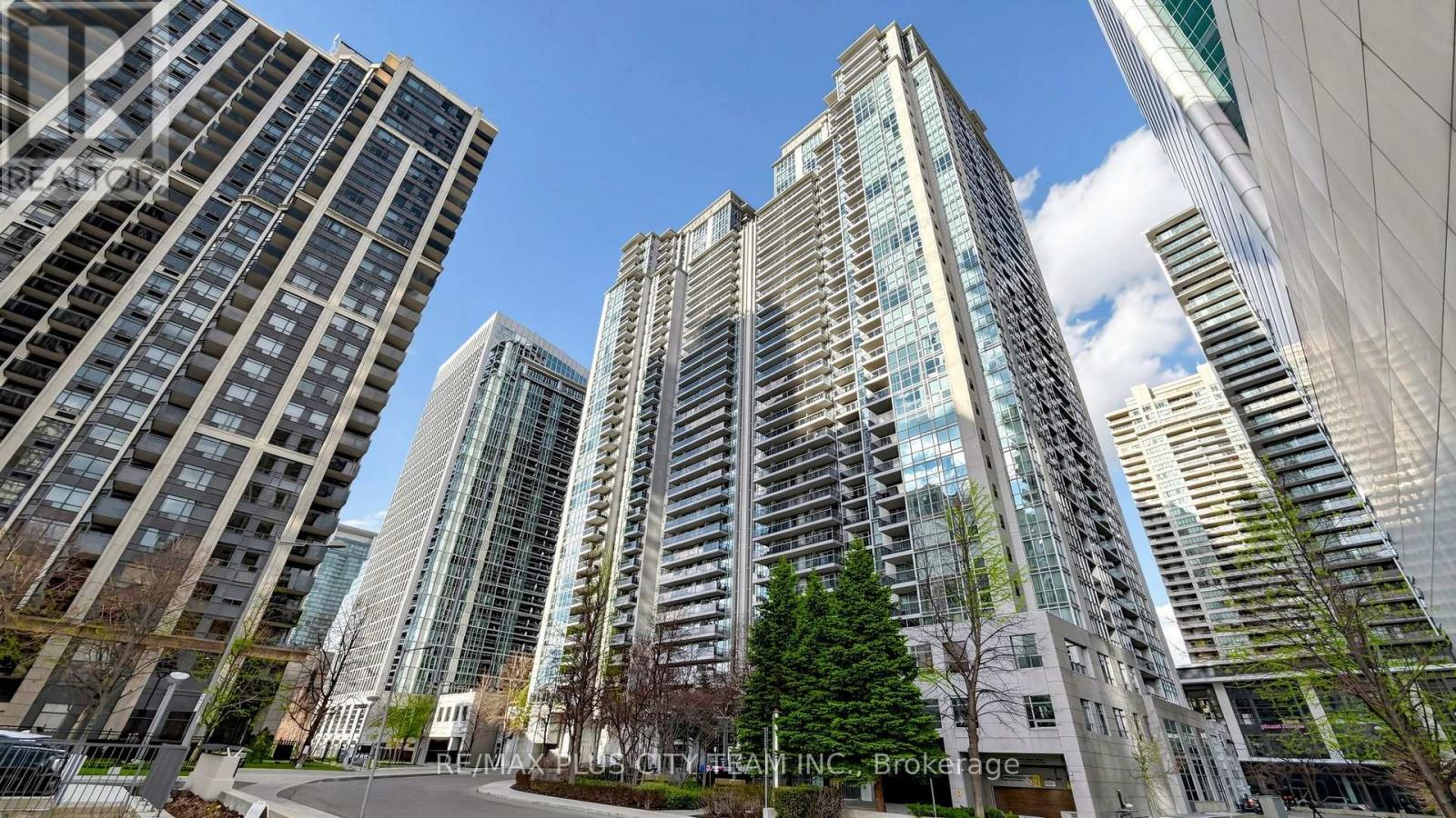 Apartment at 2212 - 4978 YONGE STREET, Toronto (Lansing-Westgate)