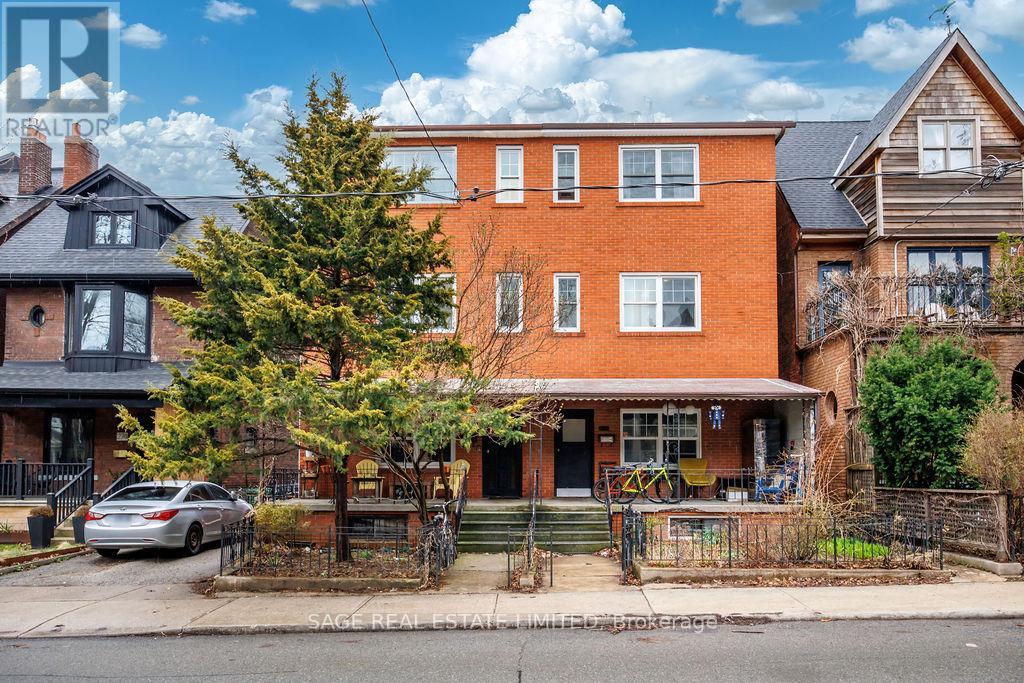Multiplex at 276* CRAWFORD STREET, Toronto (Trinity-Bellwoods)