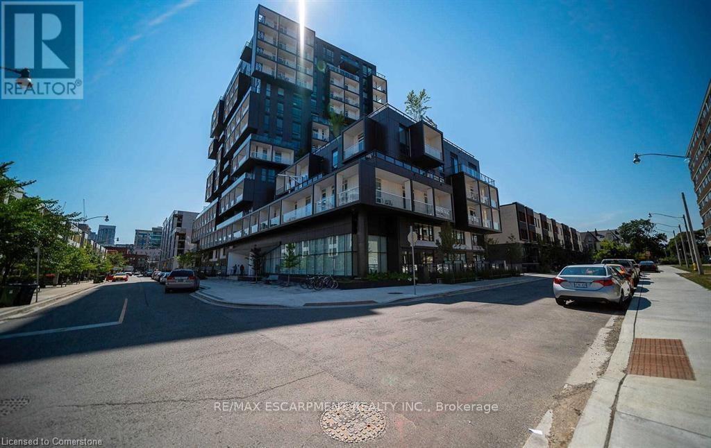 Apartment at 120 - 80 VANAULEY STREET, Toronto (Kensington-Chinatown)