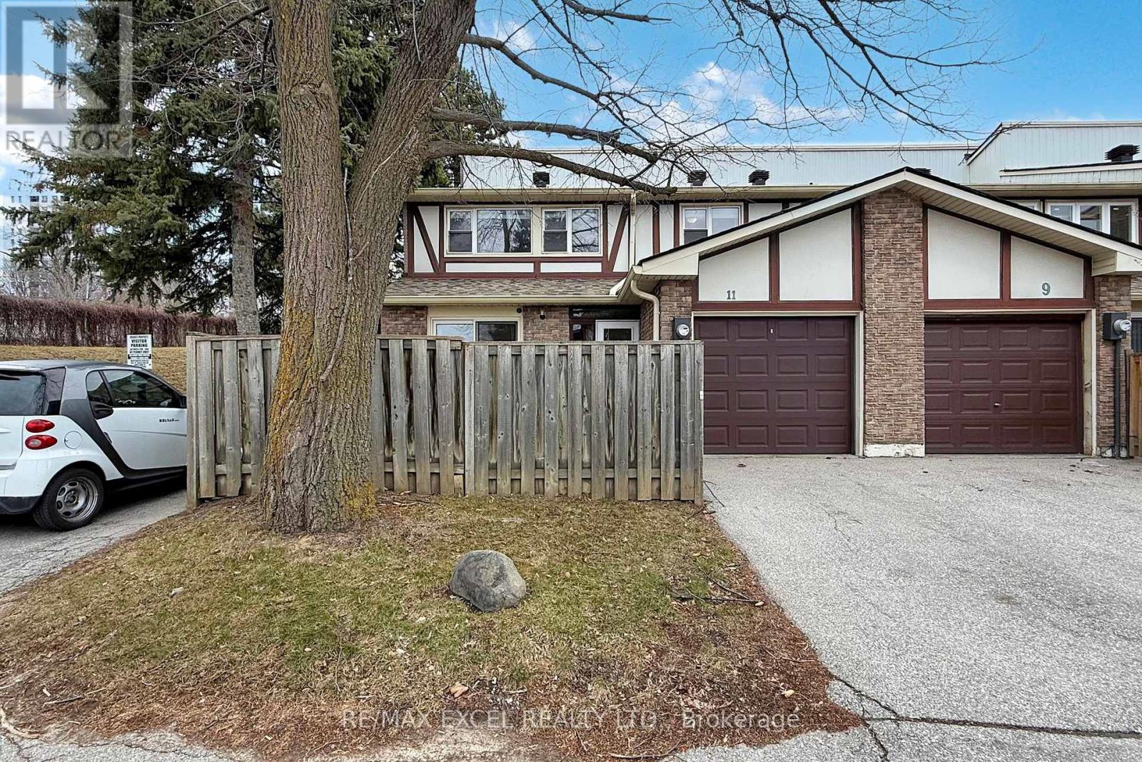 Townhouse at 11 SAND FERNWAY, Toronto (Don Valley Village)