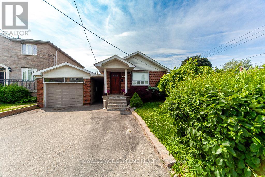 Detached at 109 REGINA AVENUE, Toronto (Englemount-Lawrence)