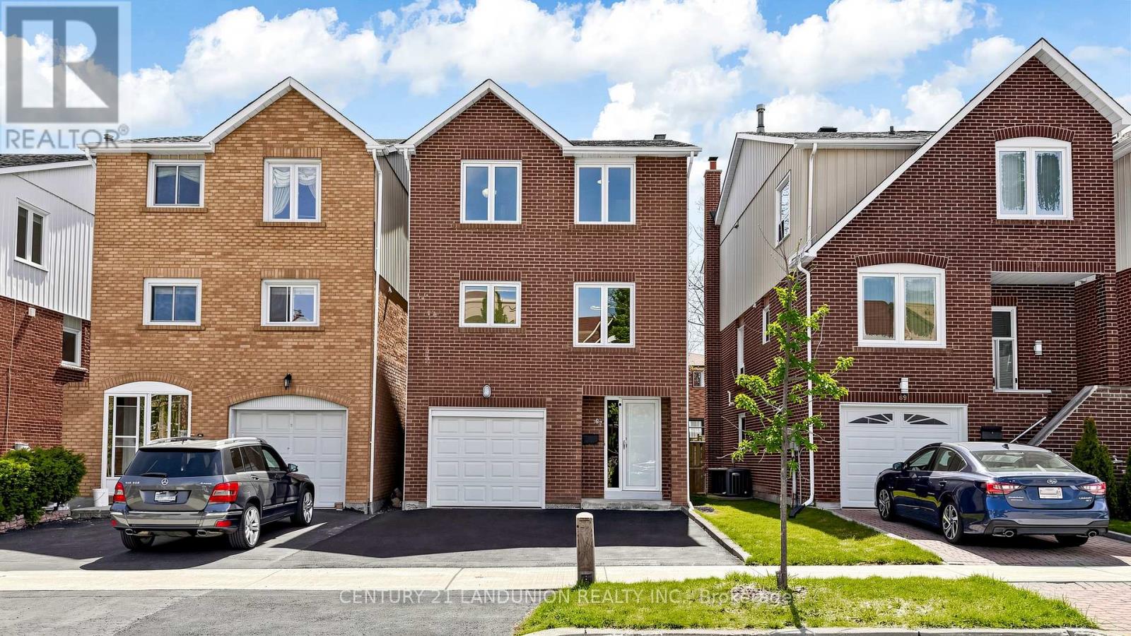 Semi-Detached/Link at 67 CARNIVAL COURT, Toronto (Westminster-Branson)