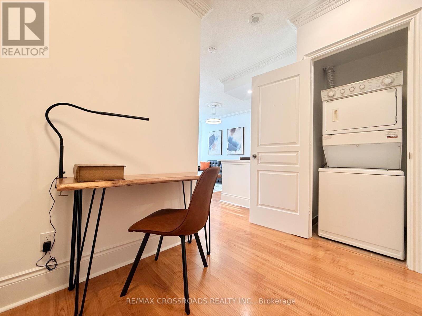 Apartment at 314 - 10 NORTHTOWN WAY, Toronto