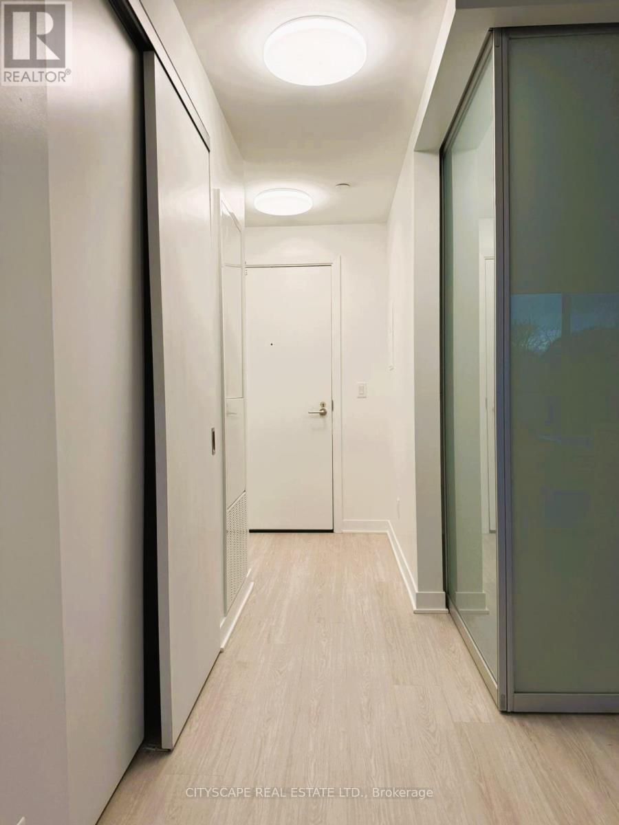 Apartment at 306 - 185 ALBERTA AVENUE, Toronto