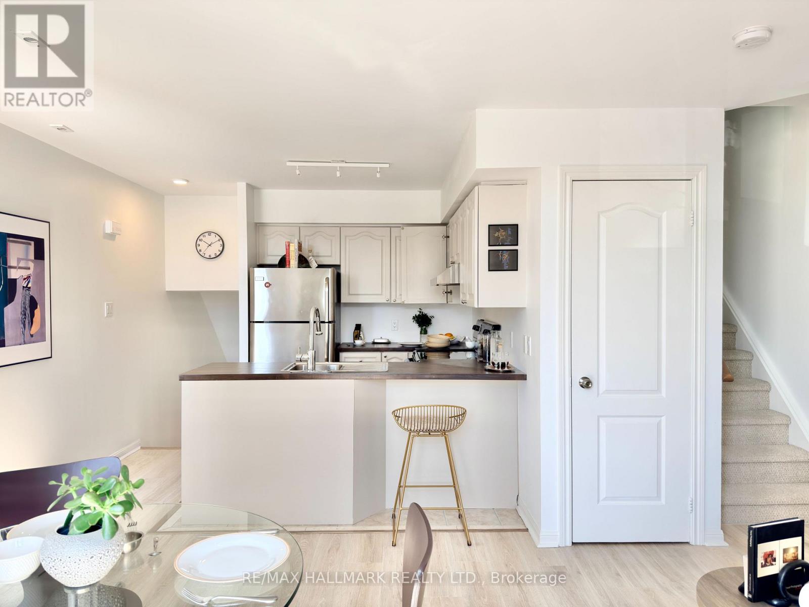 Townhouse at 2705 - 27 SUDBURY STREET, Toronto (Niagara)