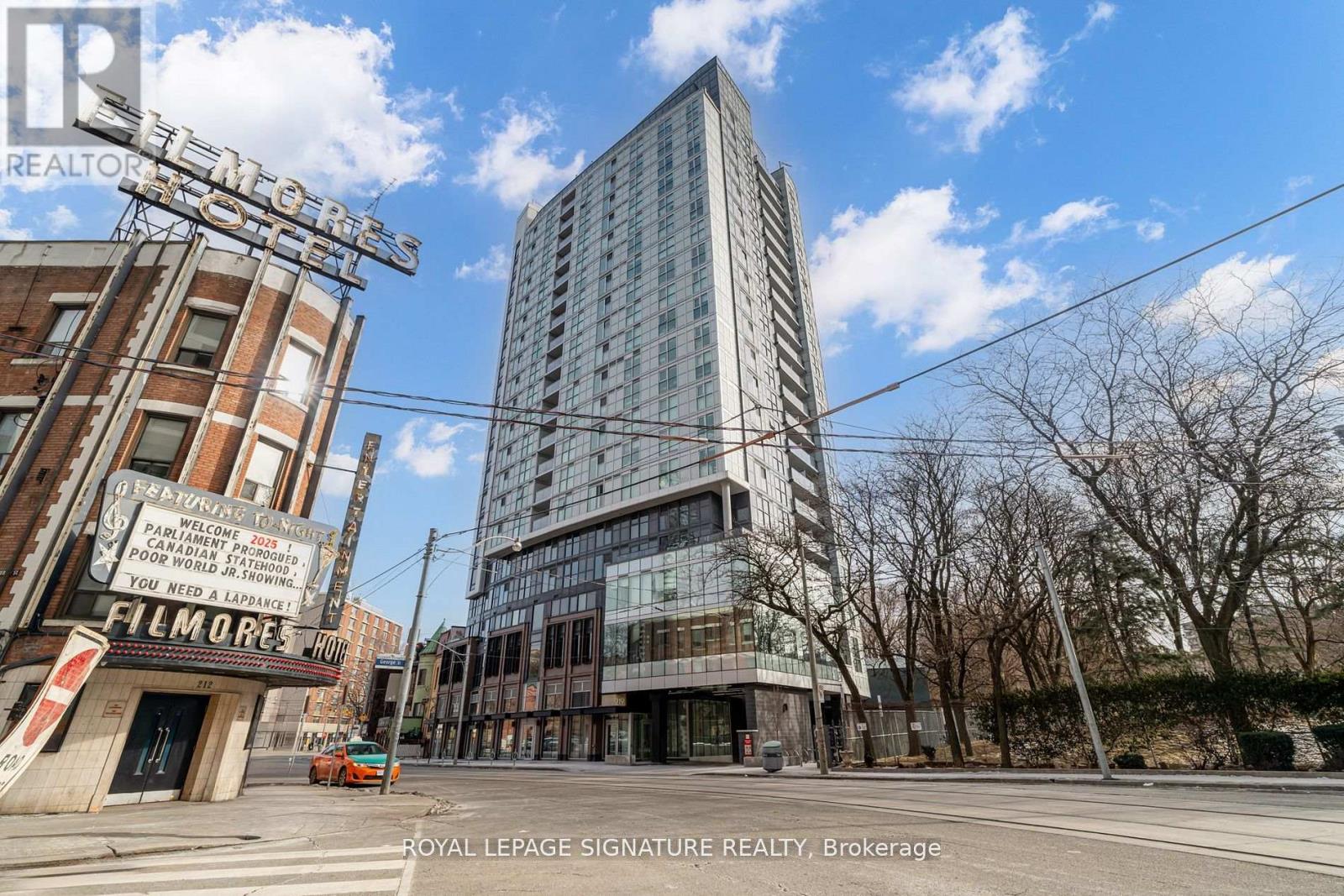 Apartment at 810 - 219 DUNDAS STREET E, Toronto (Moss Park)