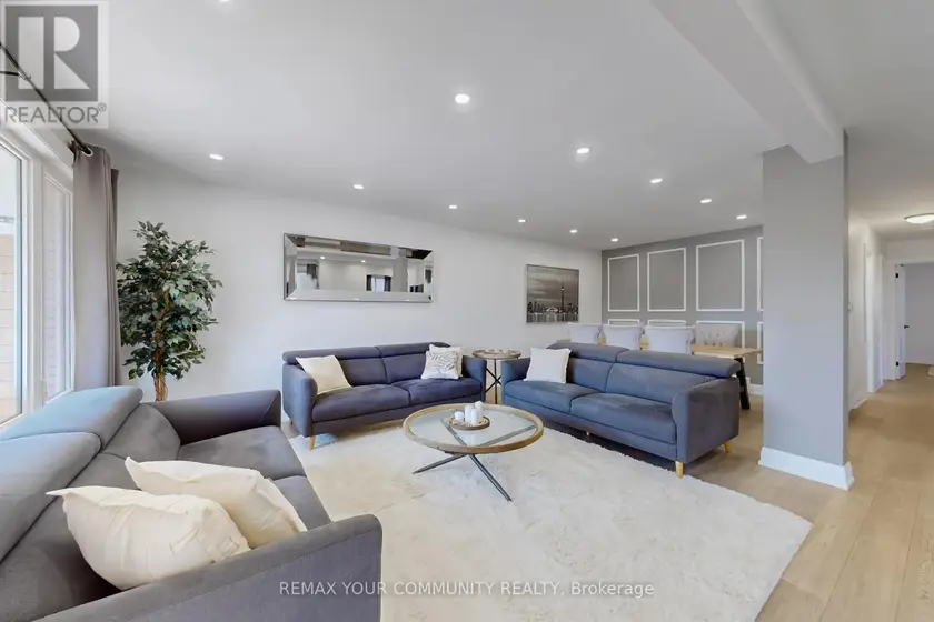 Semi-Detached/Link at 26 FAYE DRIVE, Toronto
