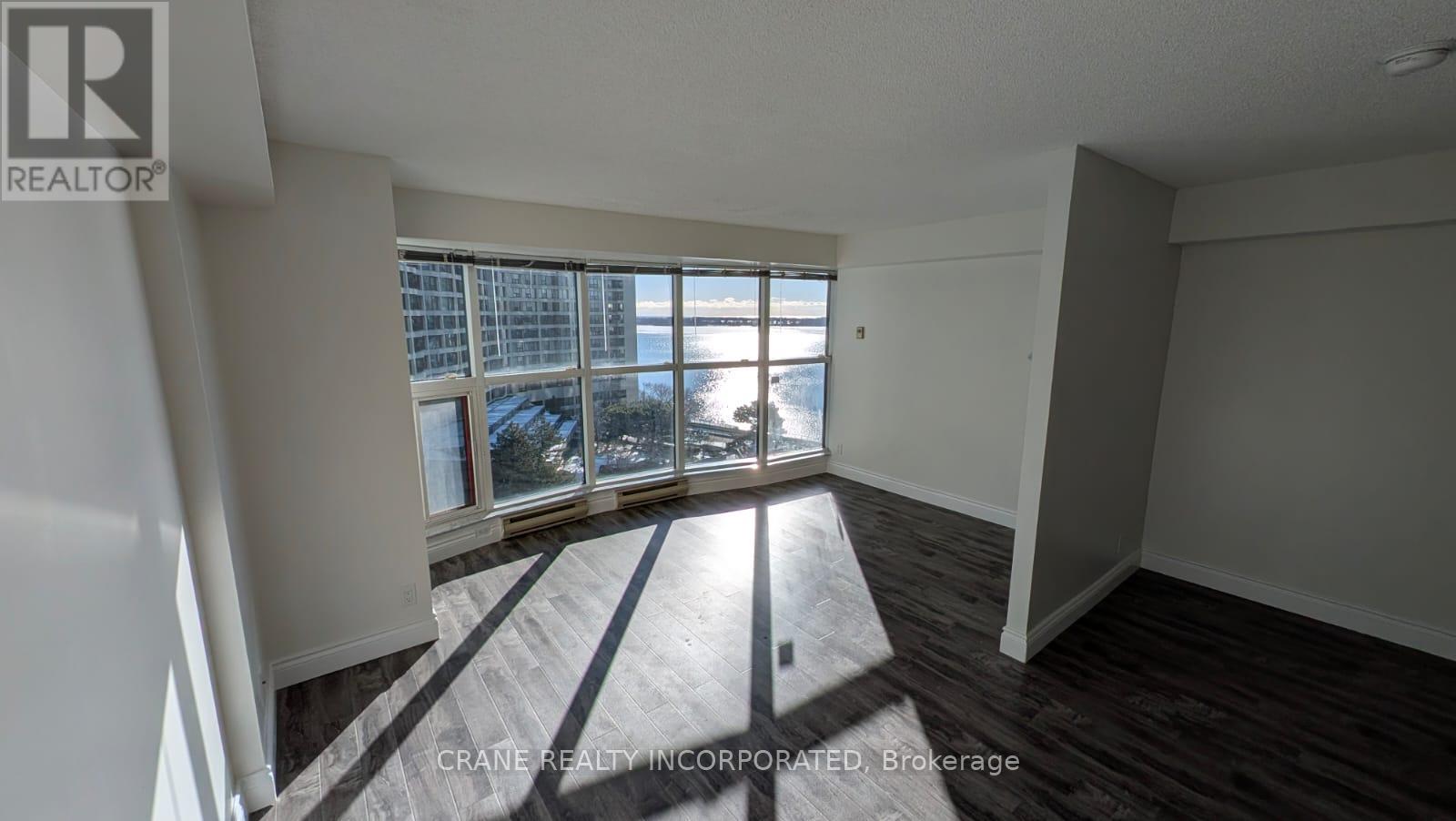 Apartment at 1605 - 77 HARBOUR SQUARE, Toronto (Waterfront Communities)