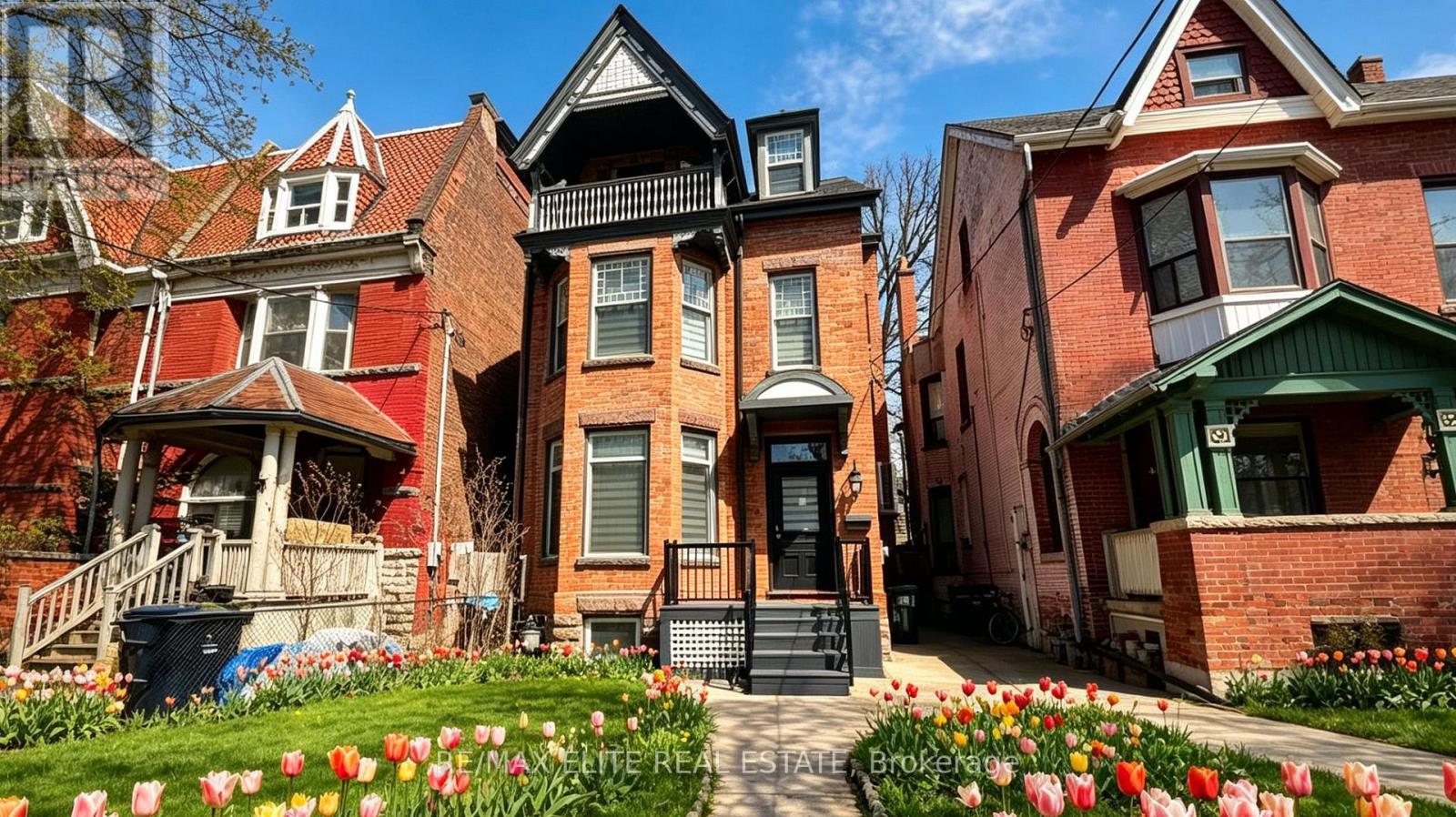 Detached at 61 BRUNSWICK AVENUE, Toronto (University)