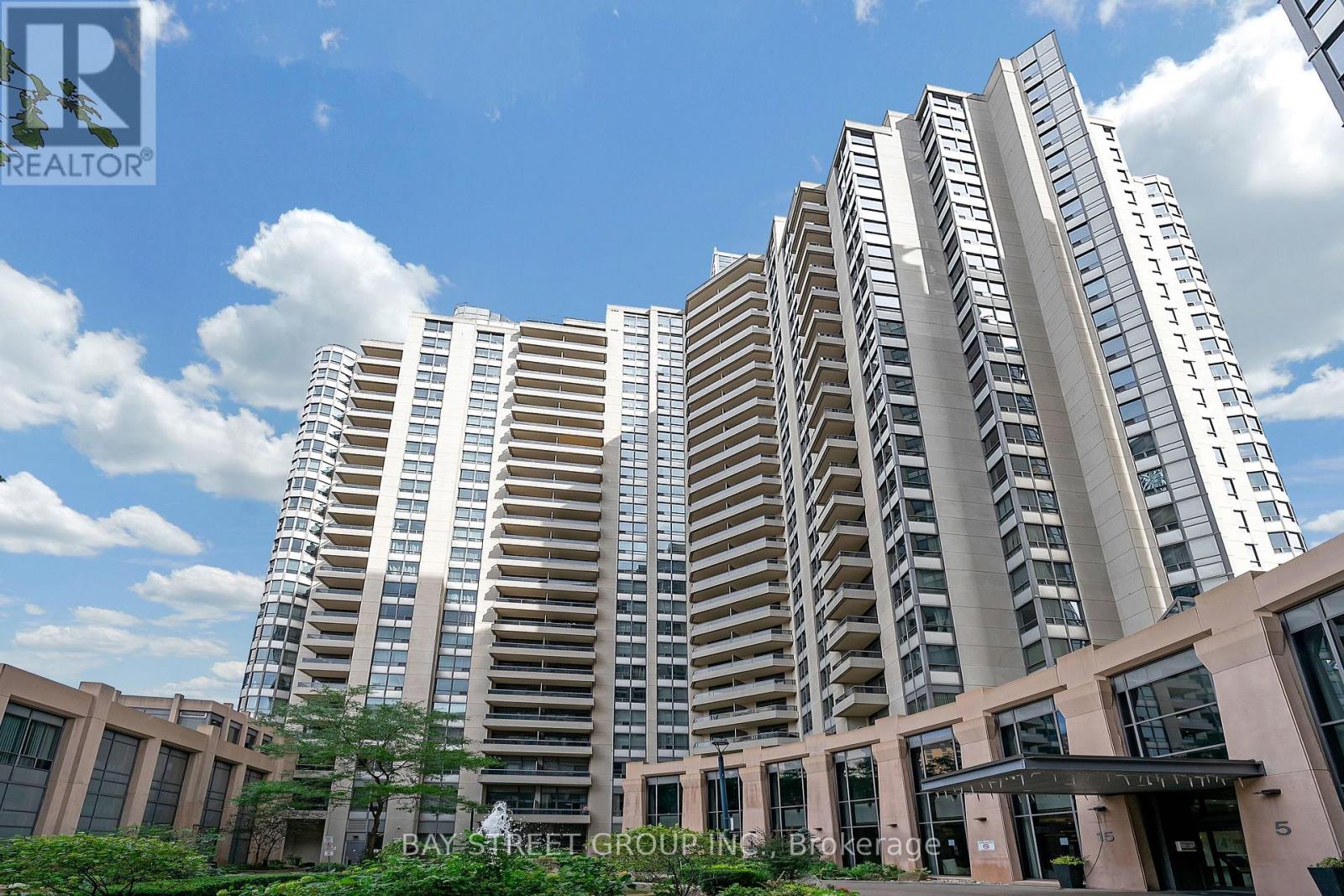 Apartment at 2321 - 15 NORTHTOWN WAY, Toronto (Willowdale East)