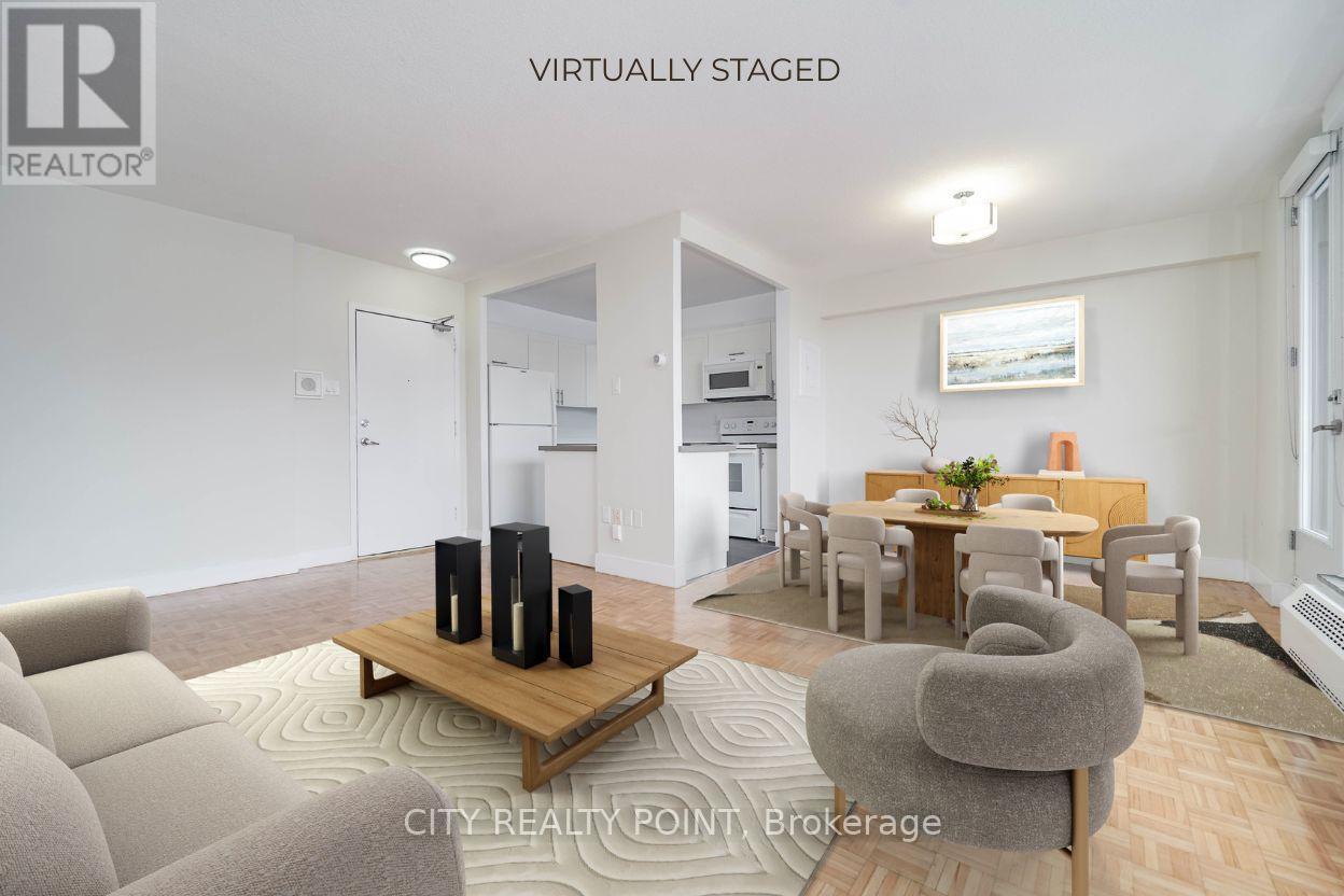 Apartment at 2411 - 666 SPADINA AVENUE, Toronto (University)