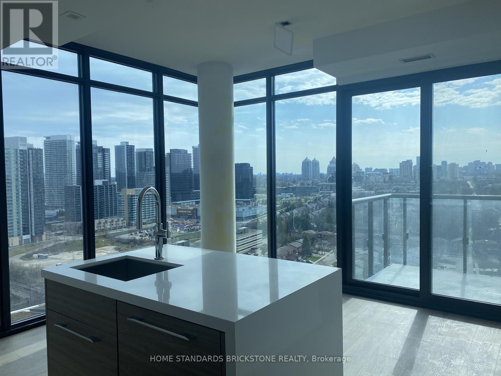 Apartment at 2310 - 29 GREEN TRAIL COURT W, Toronto (Bayview Village)