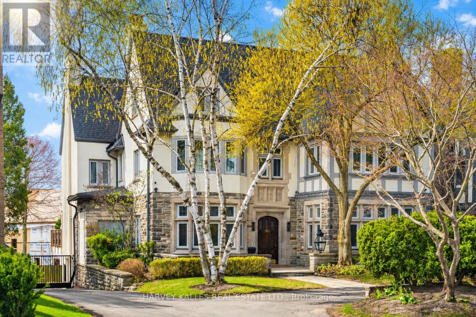 Detached at 90 OLD FOREST HILL ROAD, Toronto (Forest Hill South)