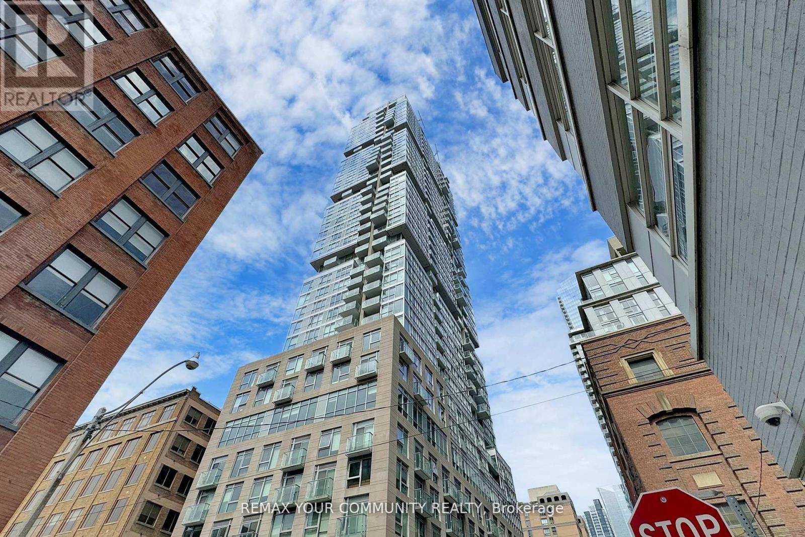 Apartment at 408 - 30 NELSON STREET, Toronto (Waterfront Communities)