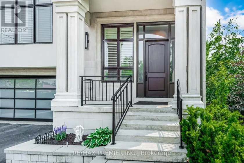 Detached at 111 CODSELL AVENUE, Toronto (Bathurst Manor)