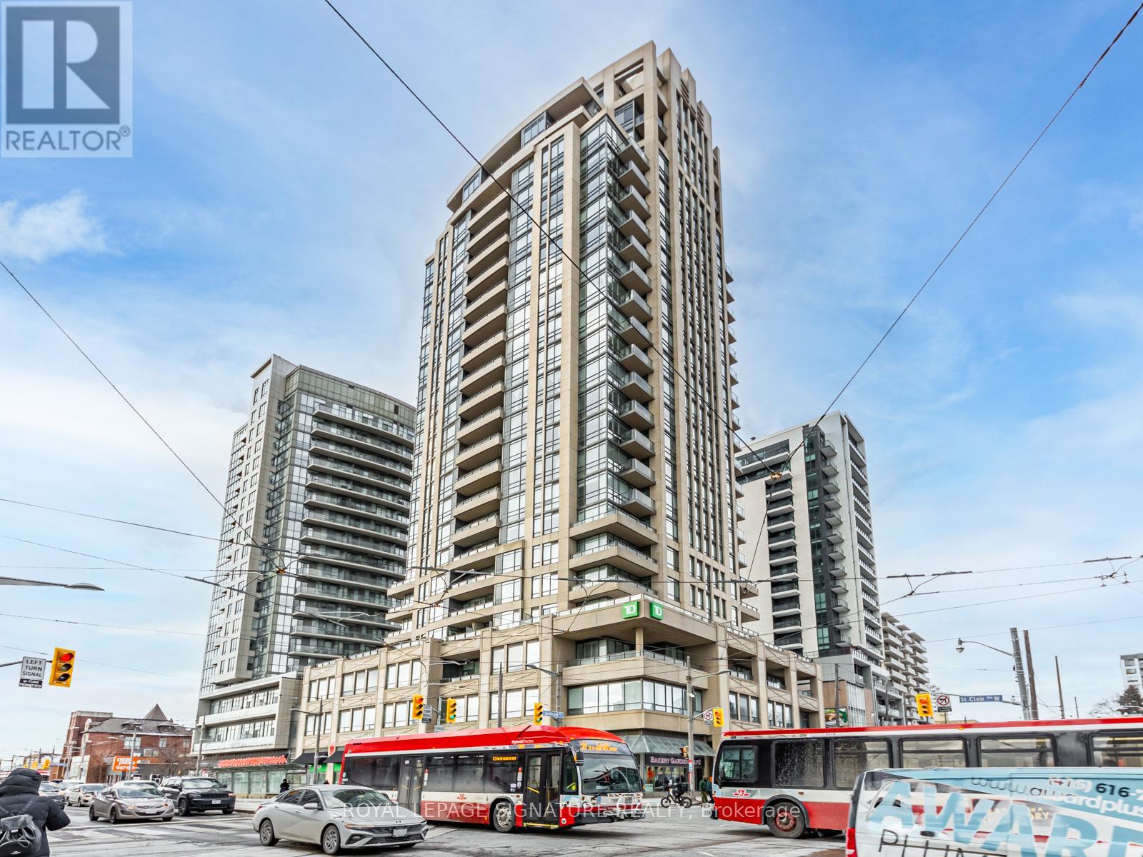 Apartment at 1607 - 500 ST CLAIR AVENUE W, Toronto (Forest Hill South)