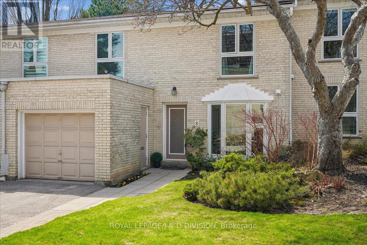 Townhouse at 8 CRIMSON MILLWAY, Toronto (St. Andrew-Windfields)