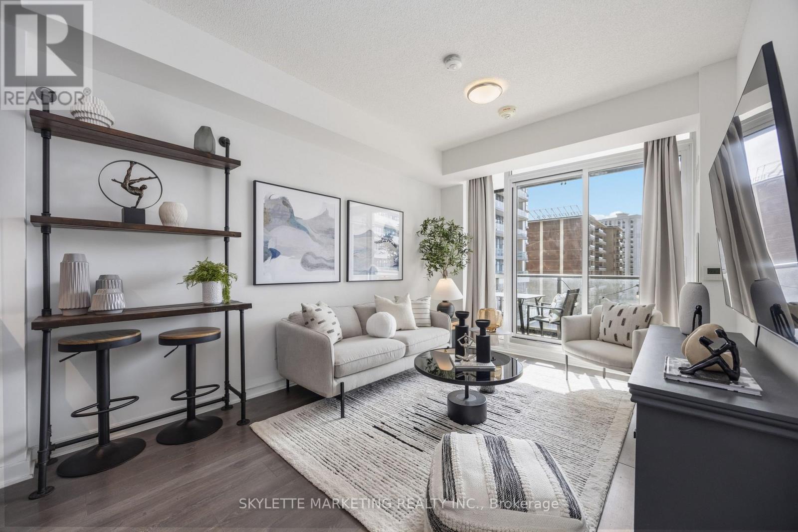 Apartment at 414 - 38 FOREST MANOR ROAD, Toronto (Henry Farm)