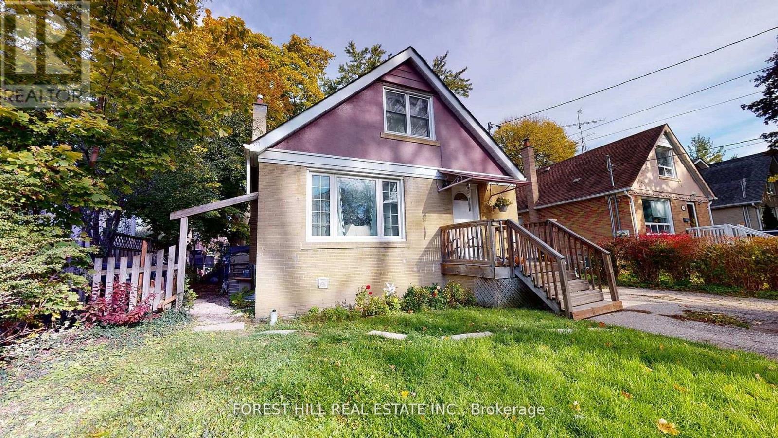 Detached at 2ND FLOOR - 262 POYNTZ AVENUE, Toronto (Lansing-Westgate)