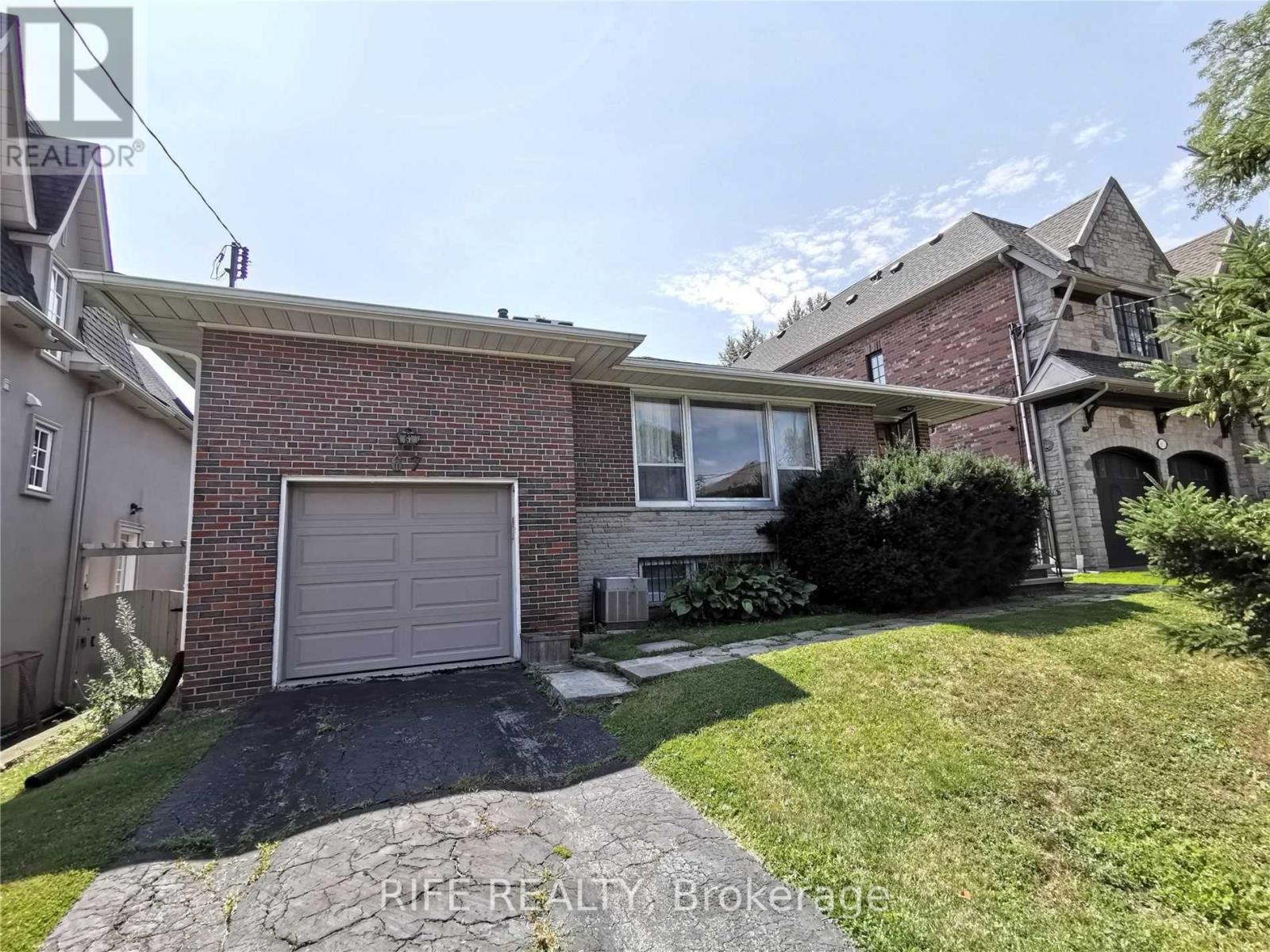 Detached at 67 MUNRO BOULEVARD, Toronto (St. Andrew-Windfields)