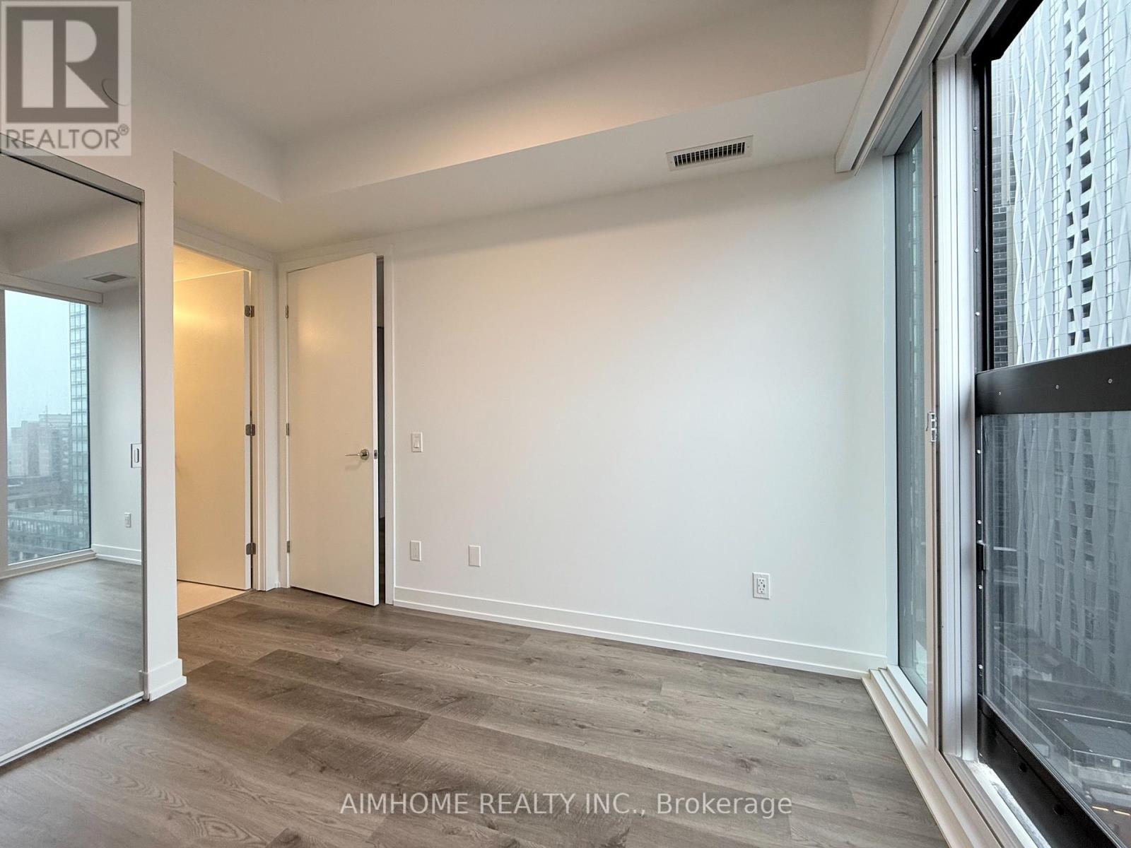 Apartment at 1606 - 771 YONGE STREET, Toronto