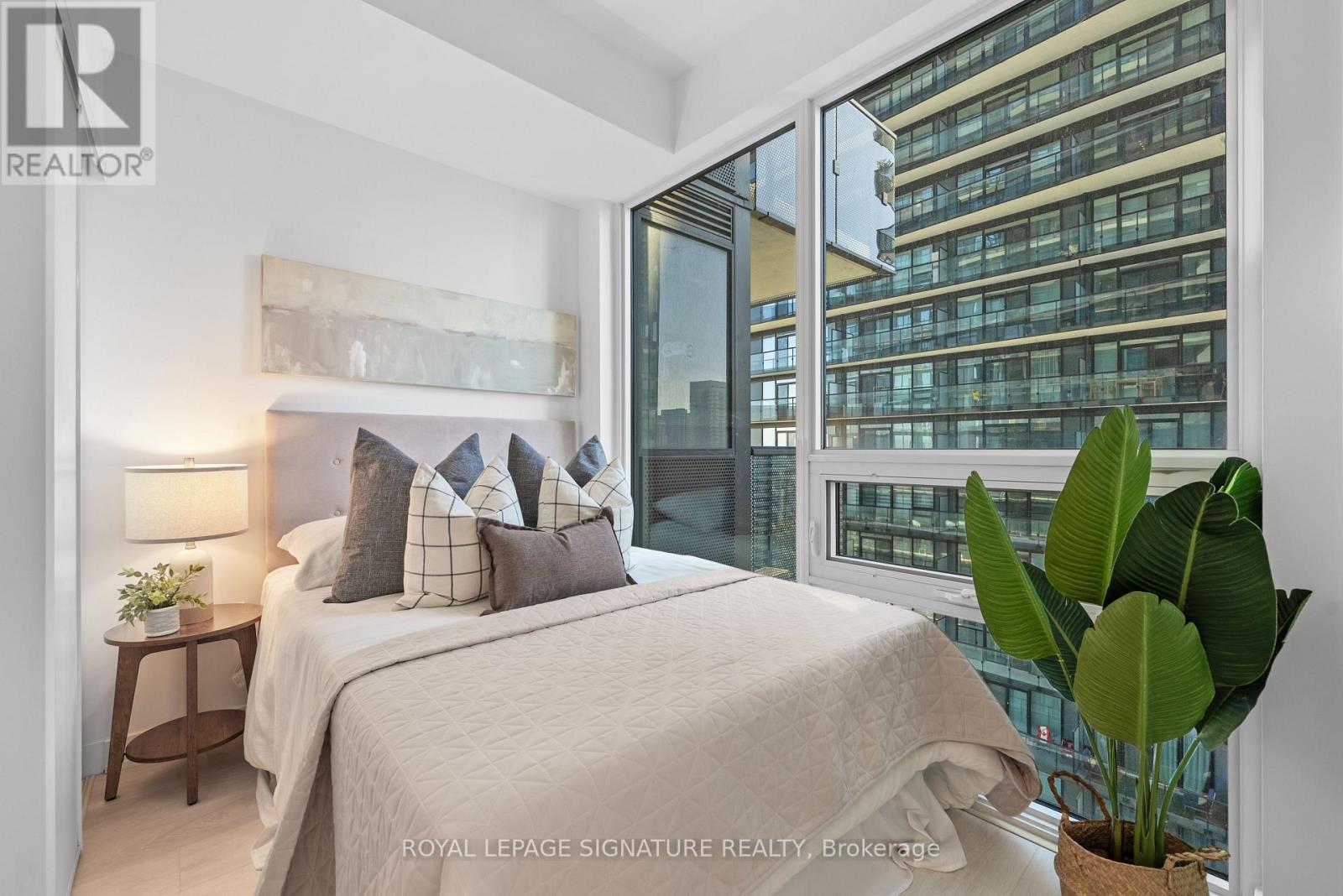Apartment at 3102 - 117 BROADWAY AVENUE, Toronto