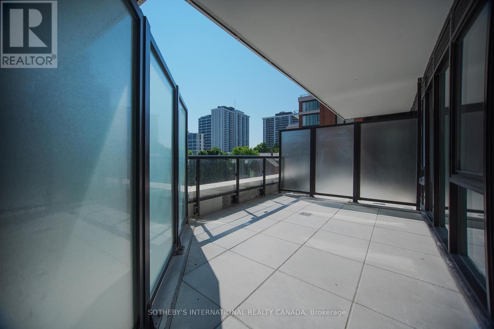 Apartment at 219 - 1 BELSIZE DRIVE, Toronto (Mount Pleasant West)
