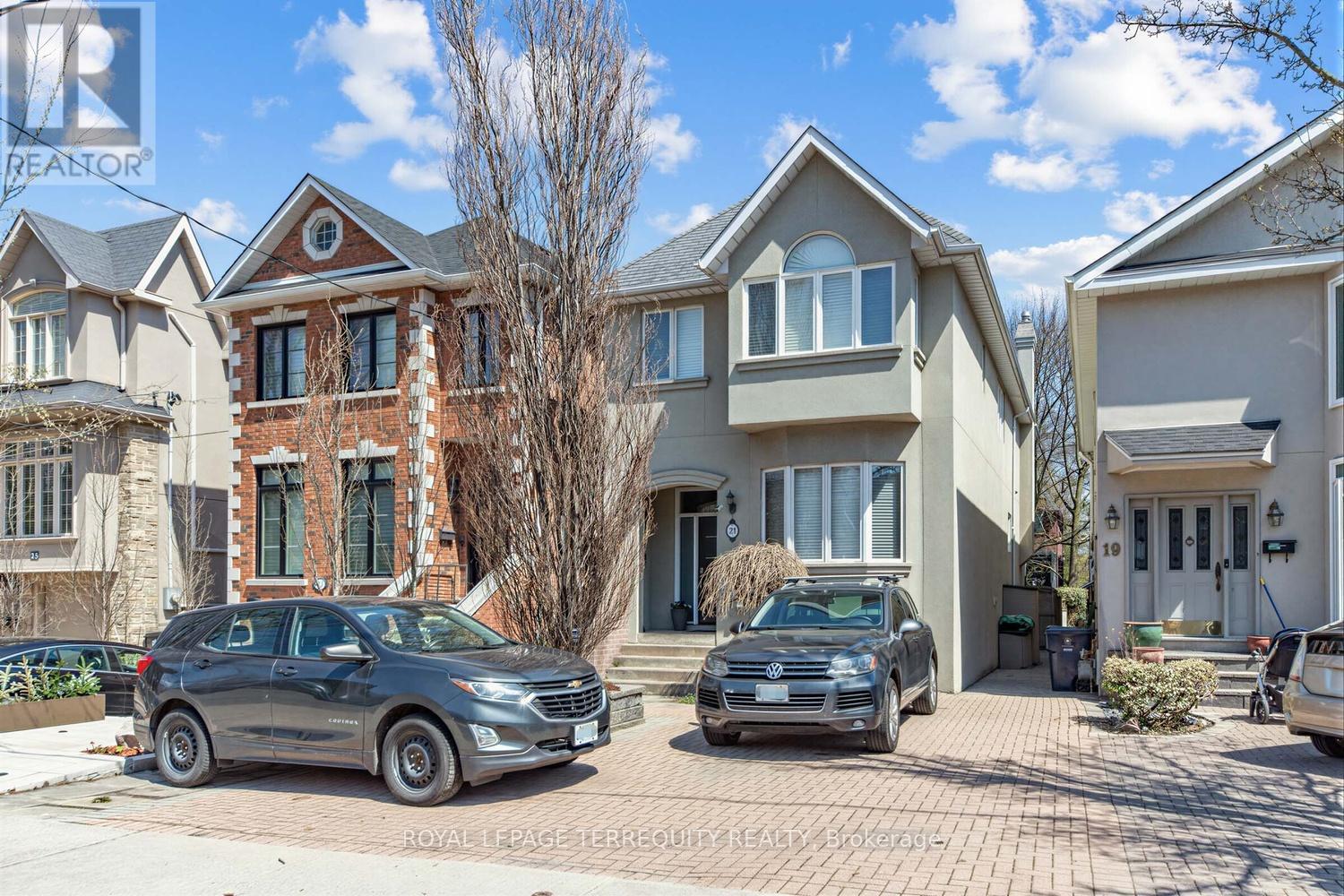 Detached at 21 HADLEY ROAD, Toronto (Mount Pleasant East)