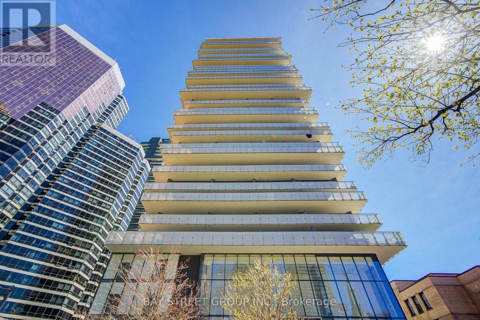 Apartment at 2706 - 57 ST. JOSEPH STREET, Toronto (Bay Street Corridor)