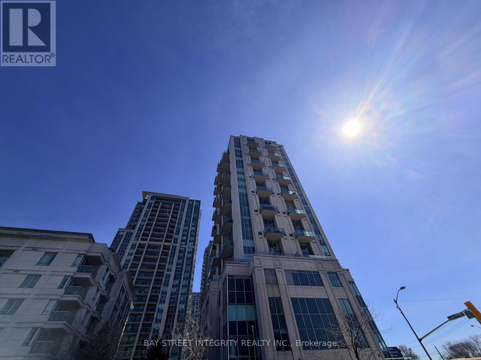 Apartment at 612 - 1 AVONDALE AVENUE, Toronto (Willowdale East)