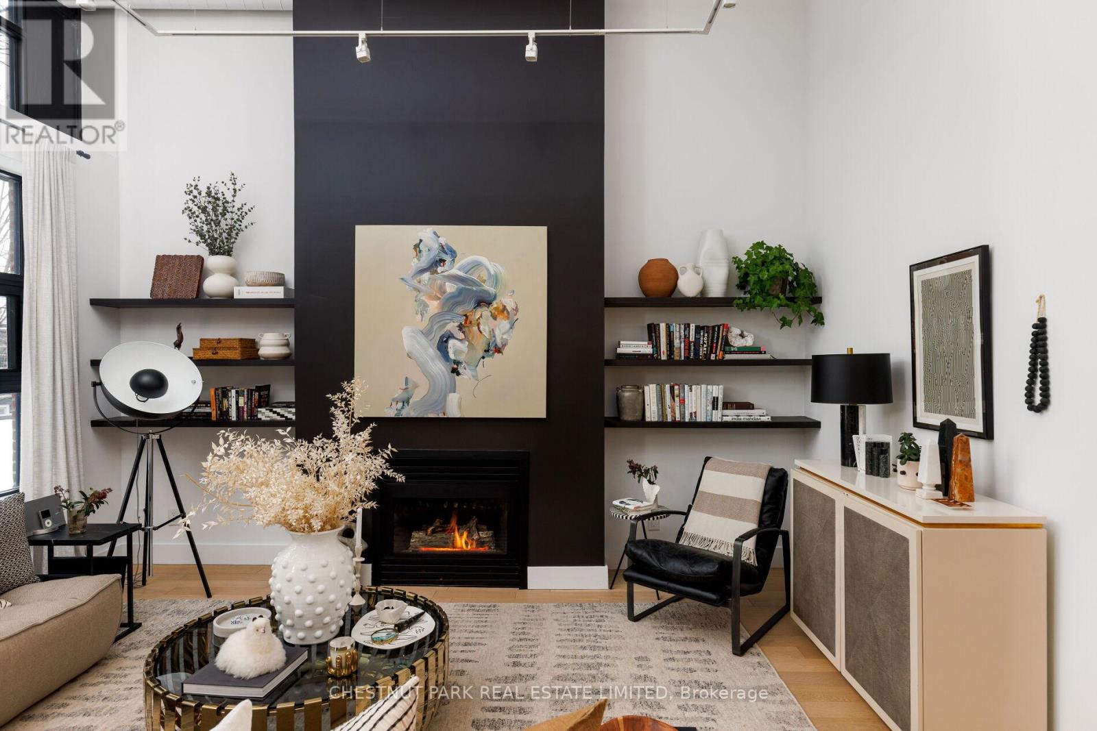 Apartment at 313 - 90 SUMACH STREET, Toronto (Moss Park)
