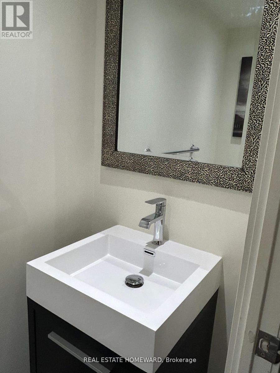 Apartment at 409 - 218 QUEENS QUAY W, Toronto