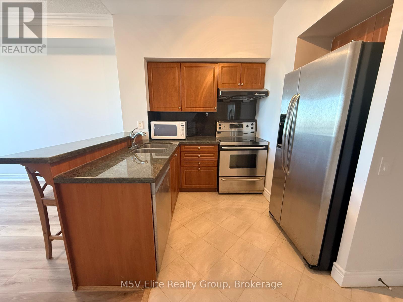 Apartment at 908 - 1 CLAIRTRELL ROAD, Toronto (Willowdale East)