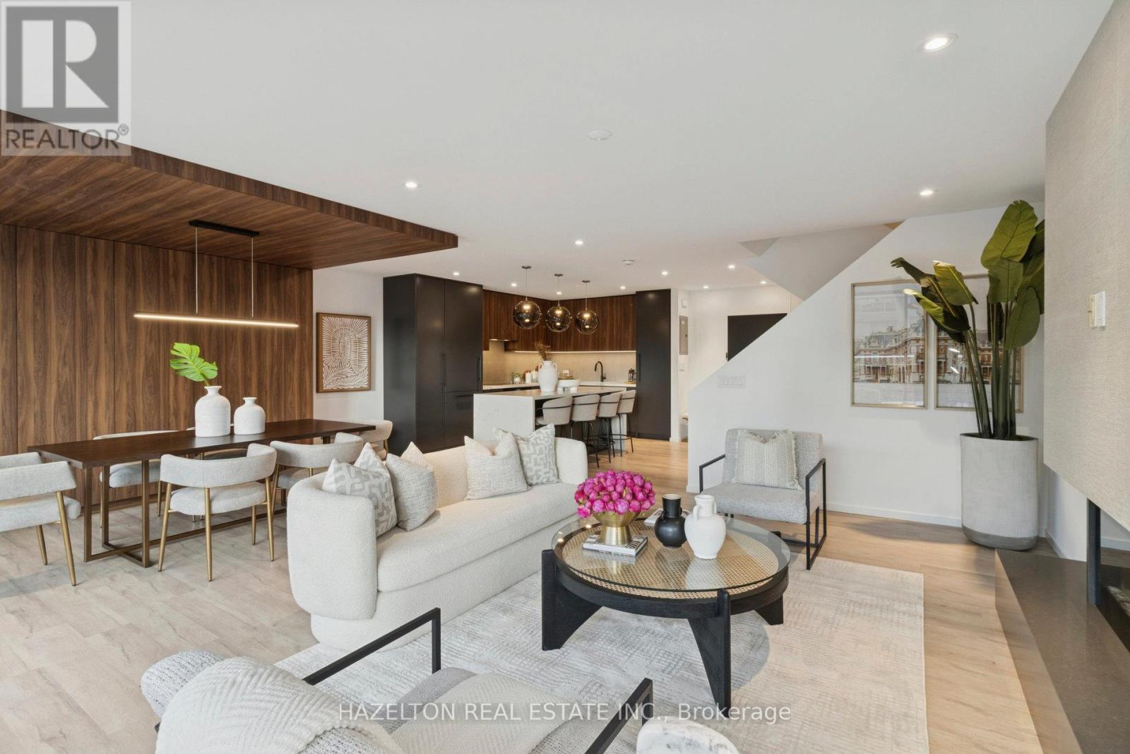 Apartment at 405 - 55A AVENUE ROAD, Toronto (Annex)