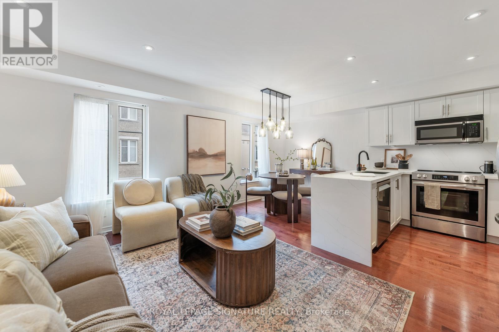Townhouse at 223 - 26 WESTERN BATTERY ROAD, Toronto (Niagara)