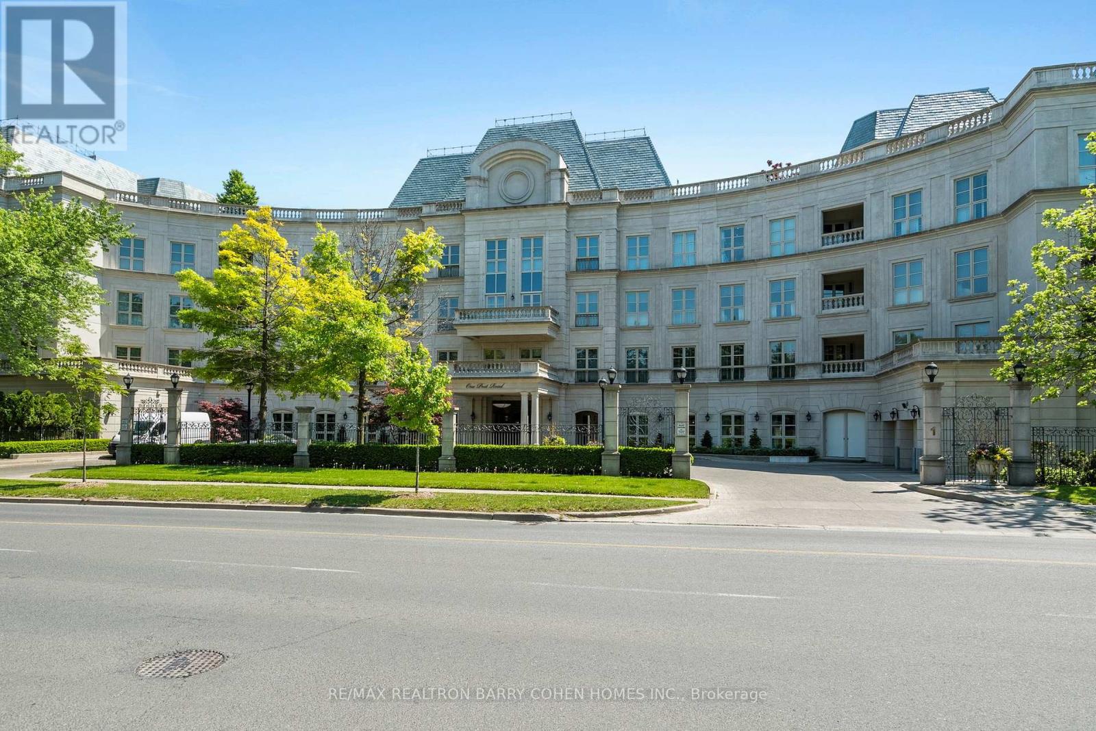 Apartment at 204 - 1 POST ROAD, Toronto (Bridle Path-Sunnybrook-York Mills)