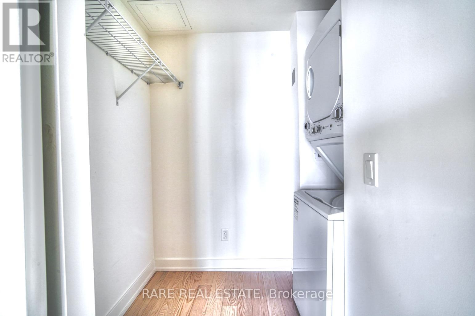Apartment at 1515 - 25 RICHMOND STREET E, Toronto