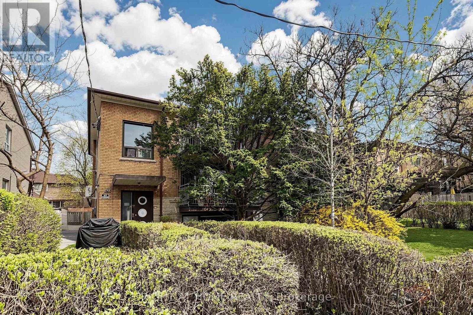 Multiplex at 1 - 427 LAWRENCE AVENUE W, Toronto (Bedford Park-Nortown)